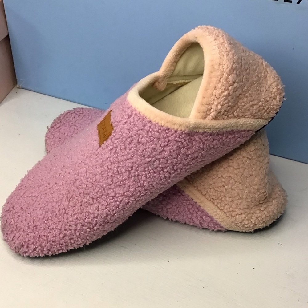 SCURTAIN Pink Women Slippers Socks with rubber Soles